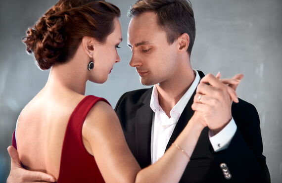 台東区で男性も通えるダンス教室をお探しなら | 中心となる墨田区などで開催するタンゴ教室・タンゴスタイル